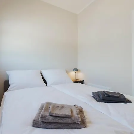 Сasa de vacaciones Neu Rügen Resørt Großzügige, Gemütliche Doppelhaushälfte Emma Mit Terrasse